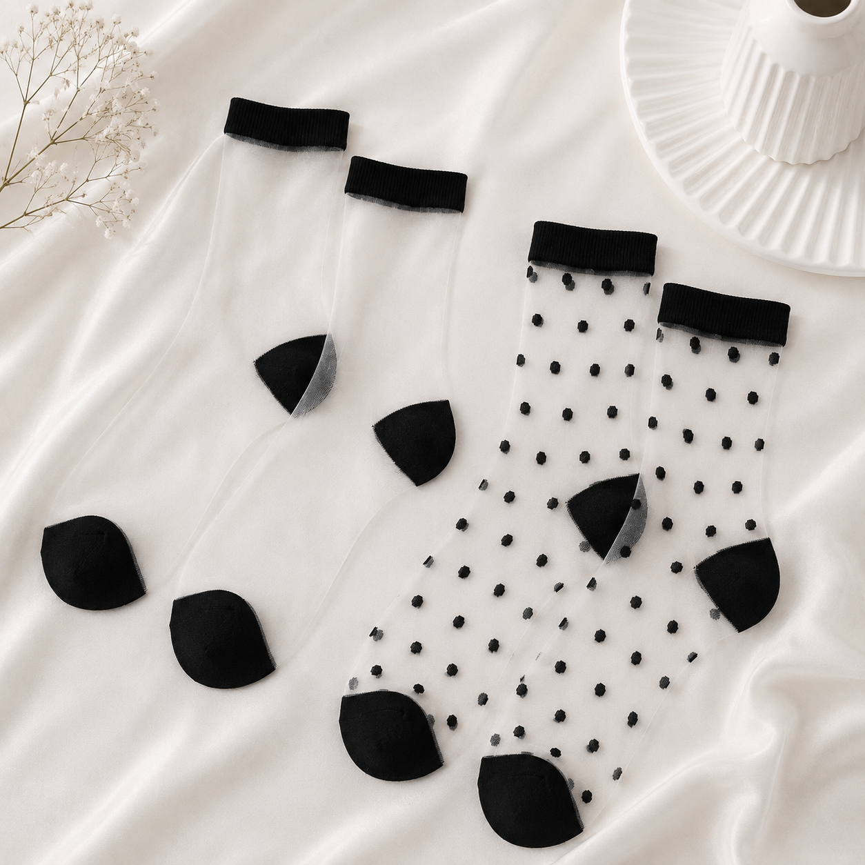 Zeķītes Transparent classic &amp; dotted black