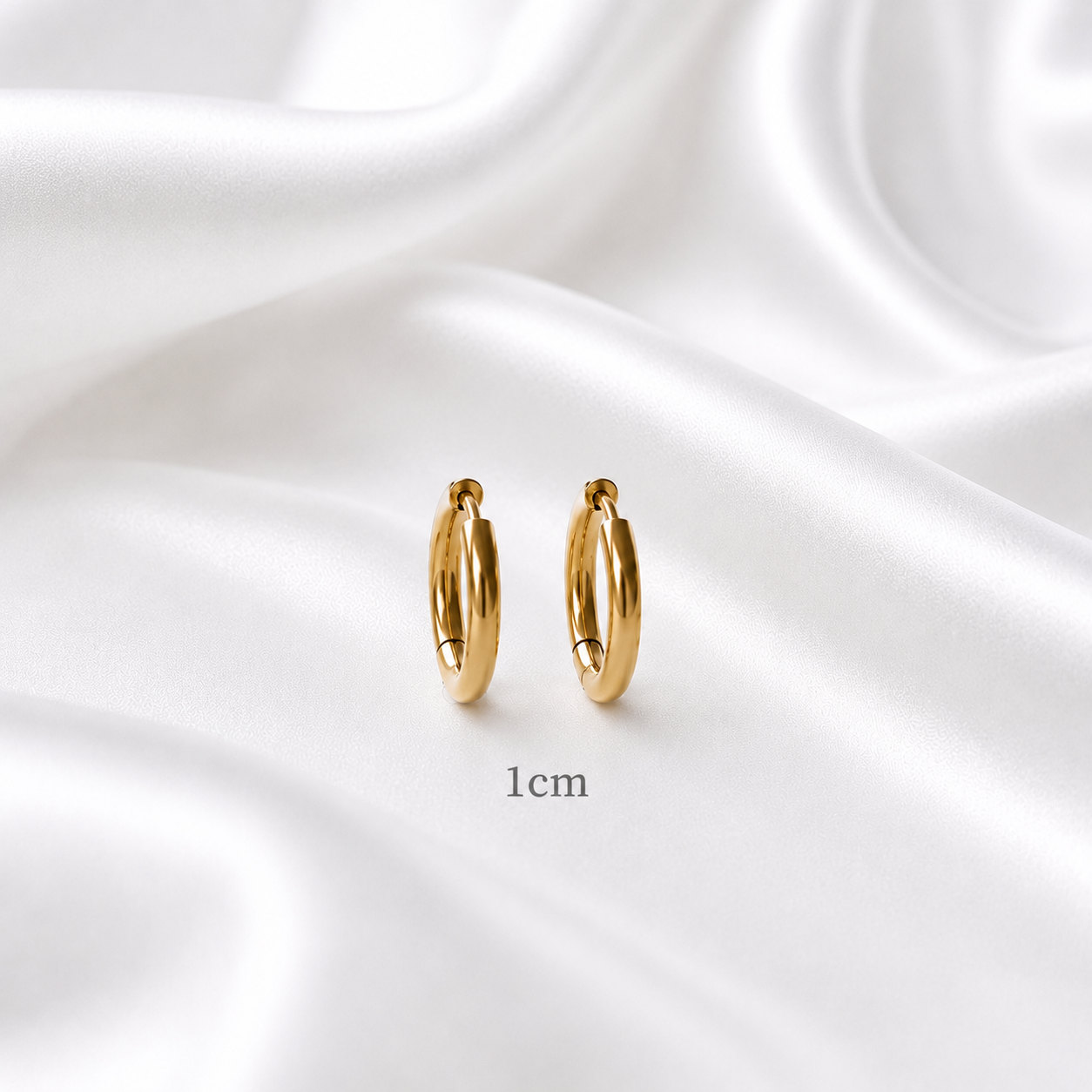 Auskari 7 size Smooth Gold