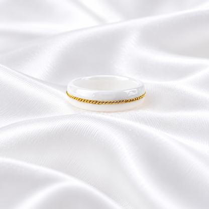 Gredzens White Ceramic &amp; Gold Twist