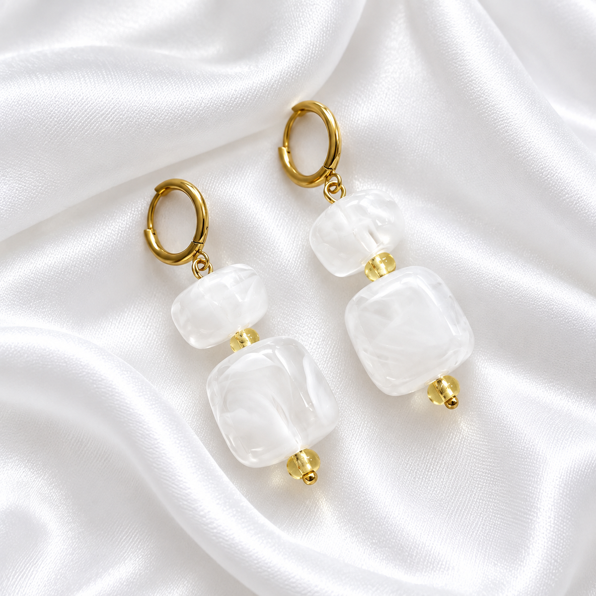 Earrings Golden weave shimmer