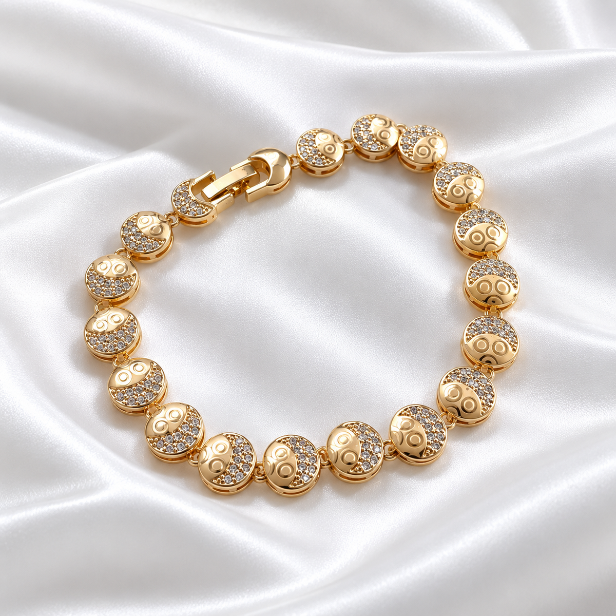 Timeless Rolo Bracelet