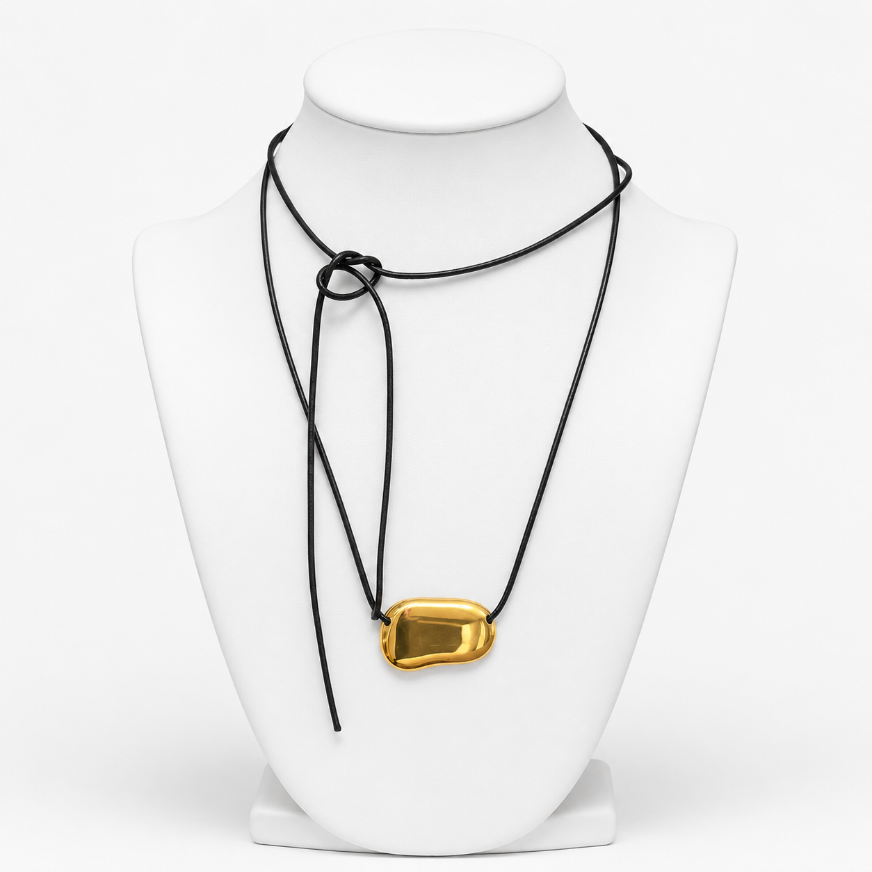 Kaklarota Sculptural Gold Pebble Cord