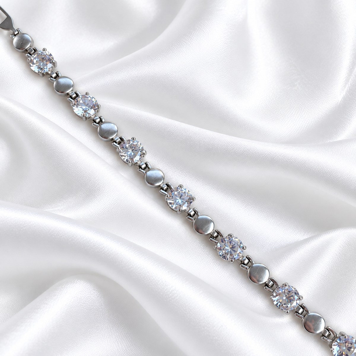 Timeless Rolo Bracelet