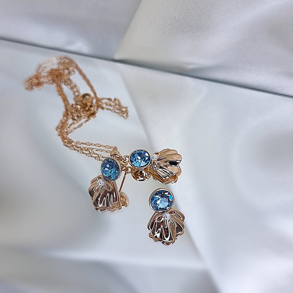 Jewelry set &quot;Blue wings and pearl&quot;