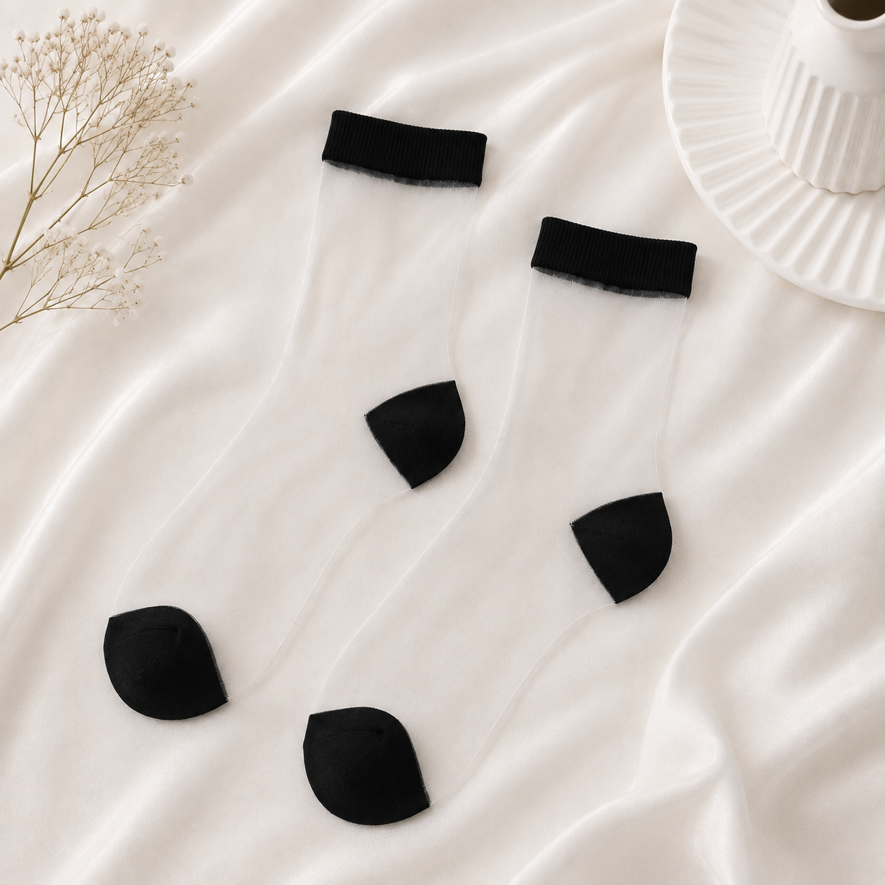 Zeķītes Transparent classic &amp; dotted black