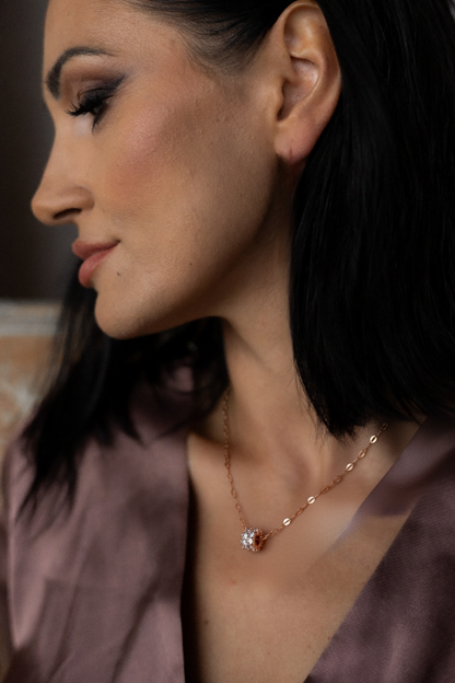 Kaklarota &quot;Mazais kristālu virpulis&quot;