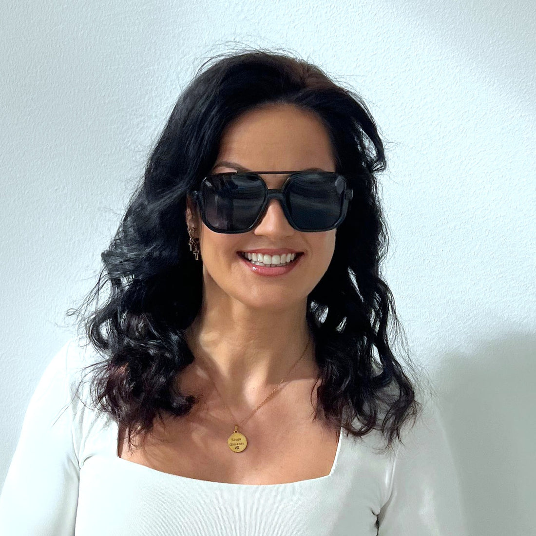 Saulesbrilles Melnais atspulgs