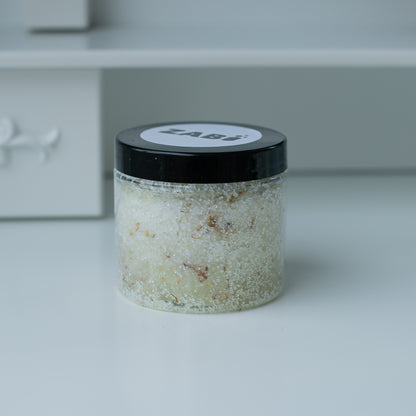 Dāvanu komplekts &quot;Pārpilnība ar kaklarotu&quot;