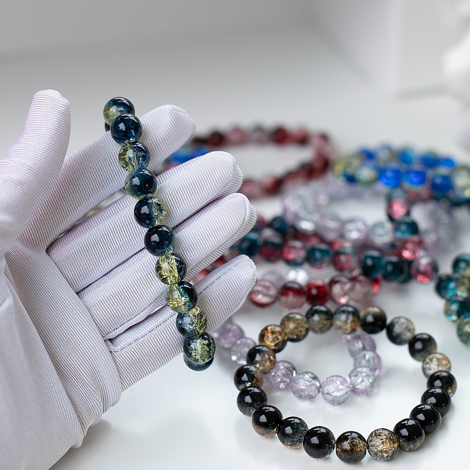 Rokassprādze "Stikla dziļums" Tumši zaļa zelta