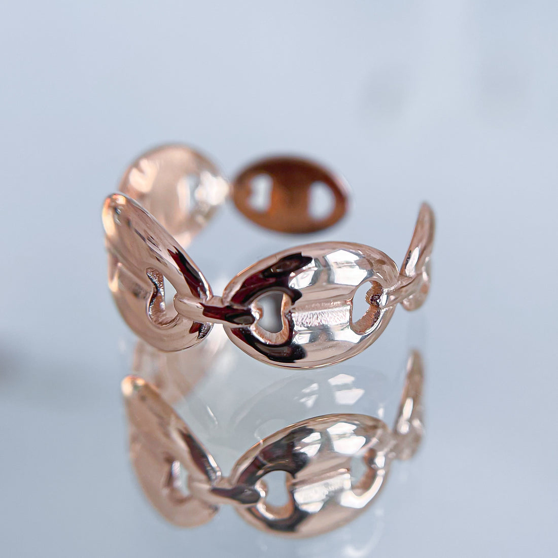 Ring &quot;New Chains&quot;