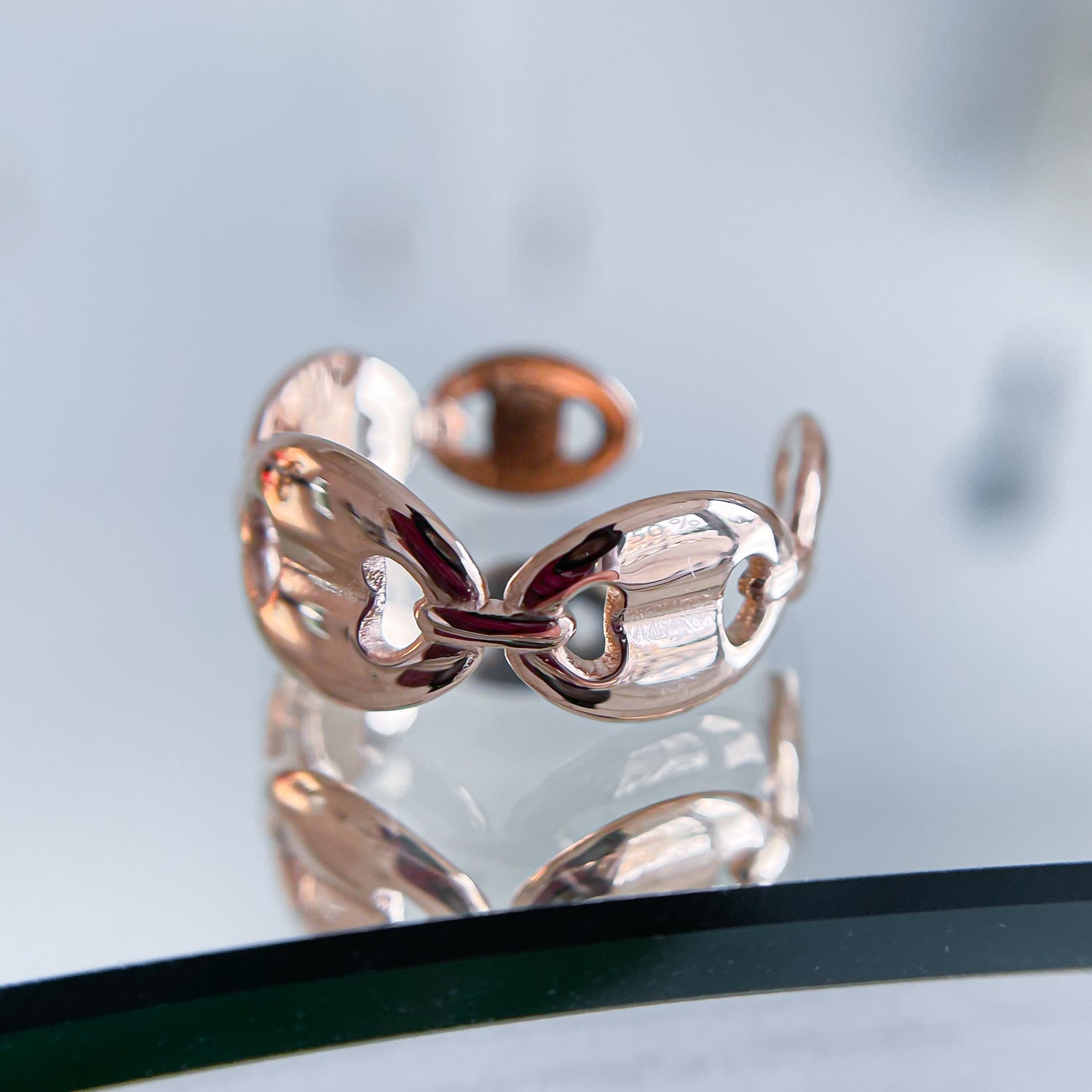 Ring &quot;New Chains&quot;