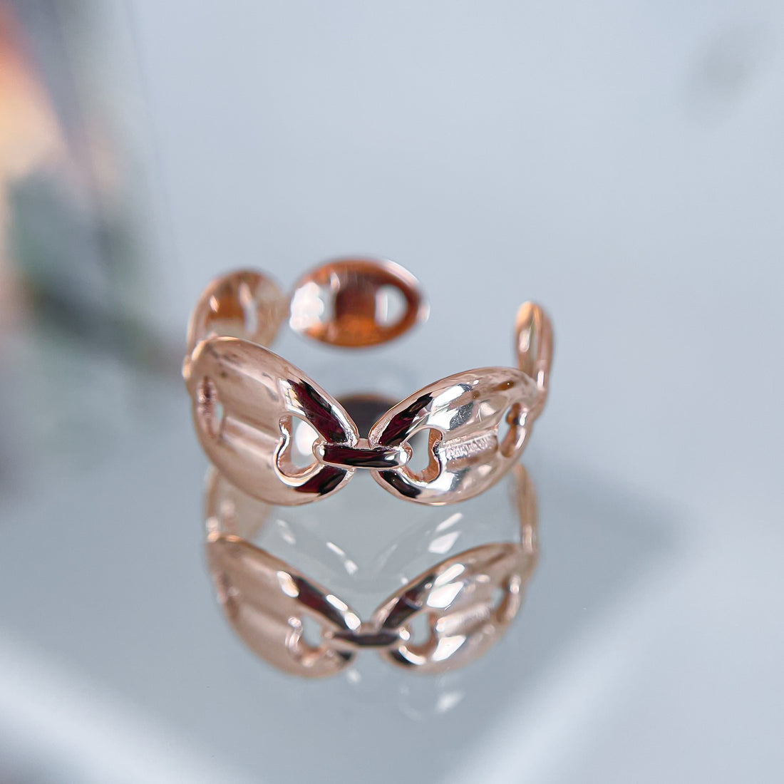 Ring &quot;New Chains&quot;