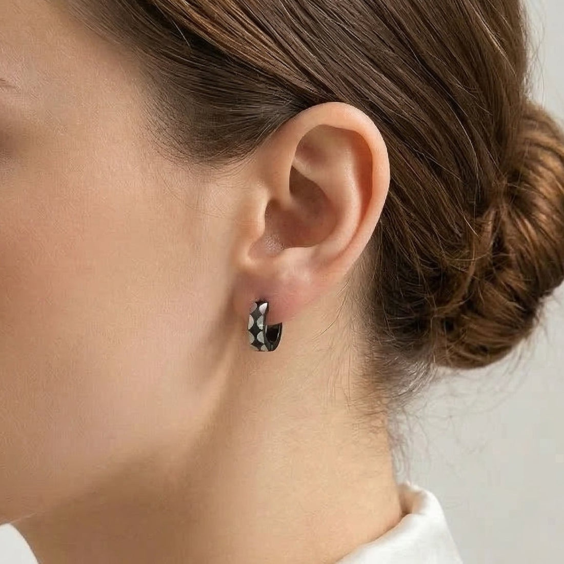 Auskari "Tumšais akcents"