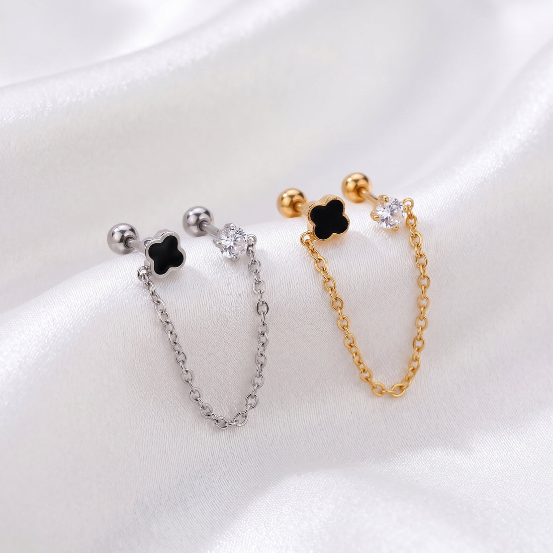 Pīrsings "Black Clover and chain"