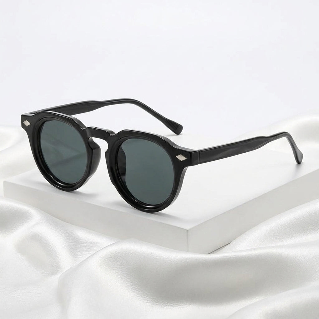 Saulesbrilles Melnais gaišums