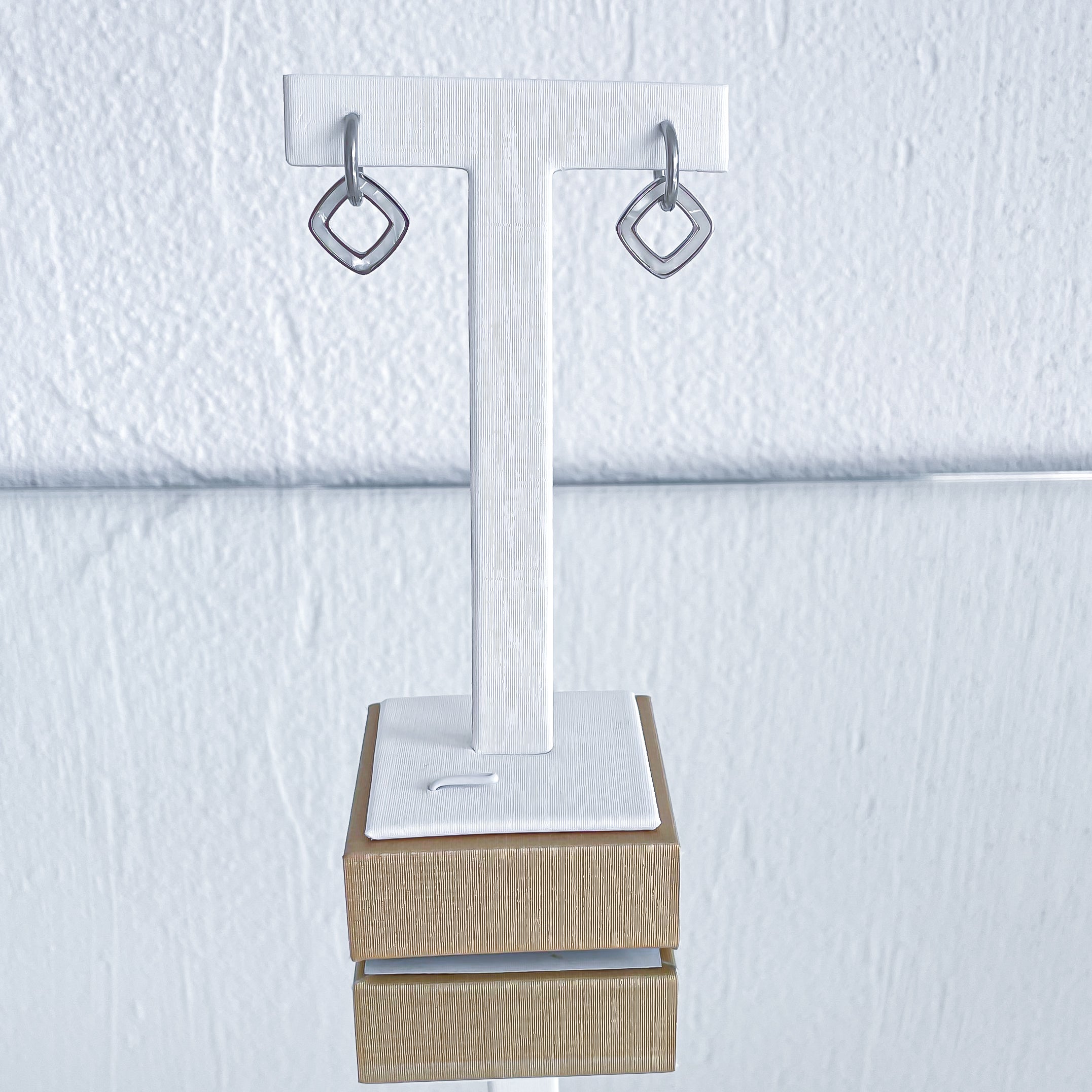 Auskari &quot; White Rhombus &