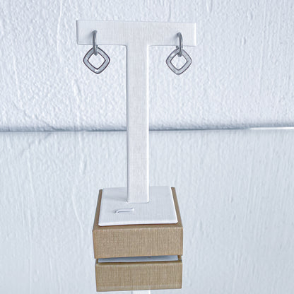 Auskari &quot; White Rhombus &