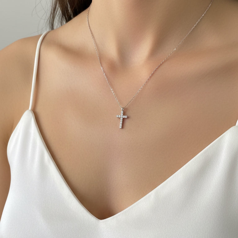 Kaklarota Mazais, gaišais krustiņš