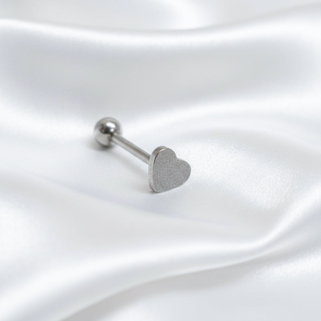 Pīrsings mēlei gaišā "Sirds"