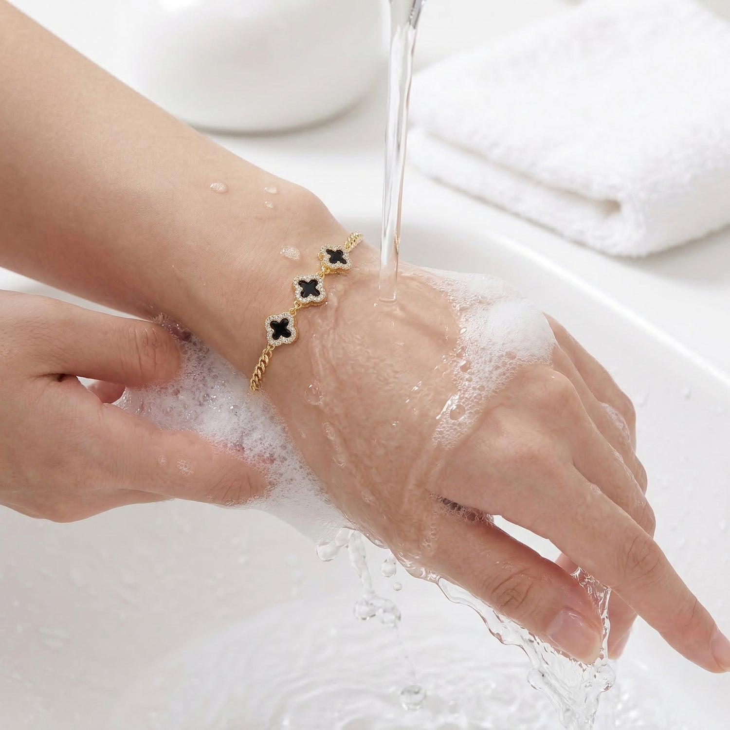 Rokassprādze "Extra mirdzošā četrlapiņa"