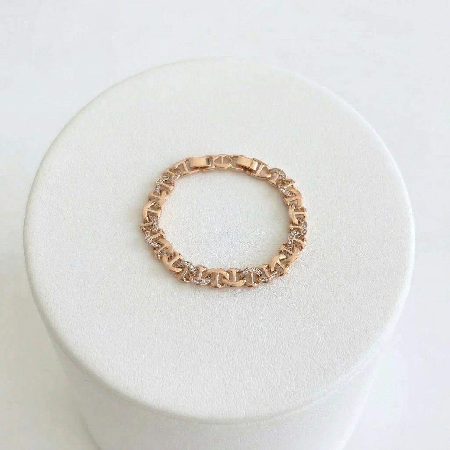 Rokassprādze "Elegance posmos"