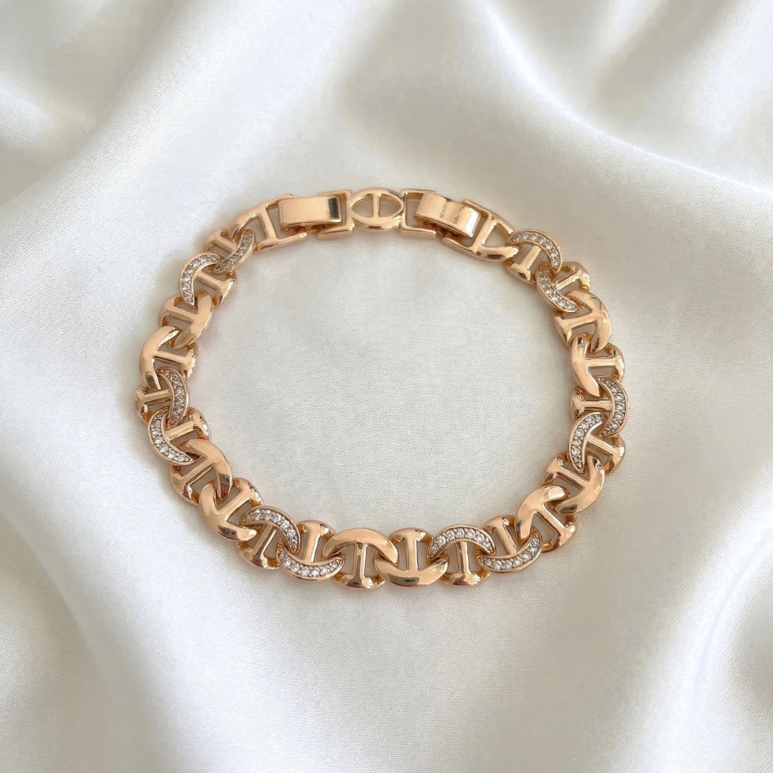 Rokassprādze "Elegance posmos"