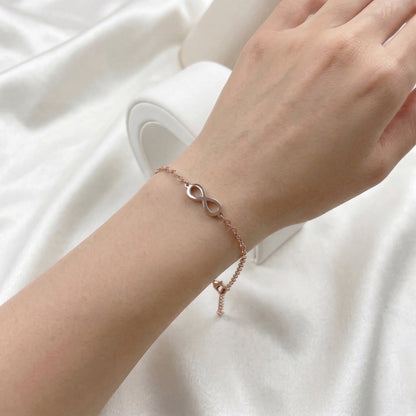 Rokassprādze "Zelta bezgalība"