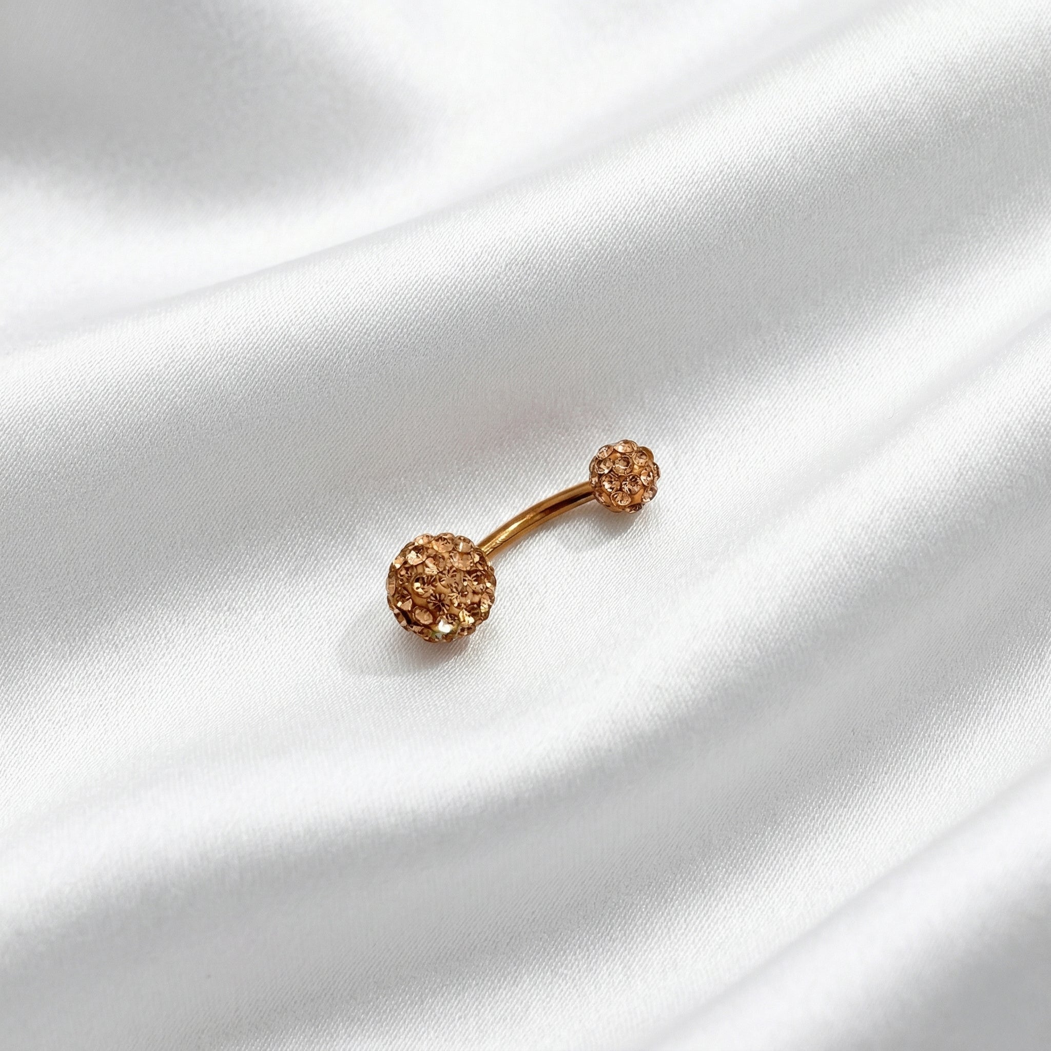 Pīrsings "Šampanieša kristāls"