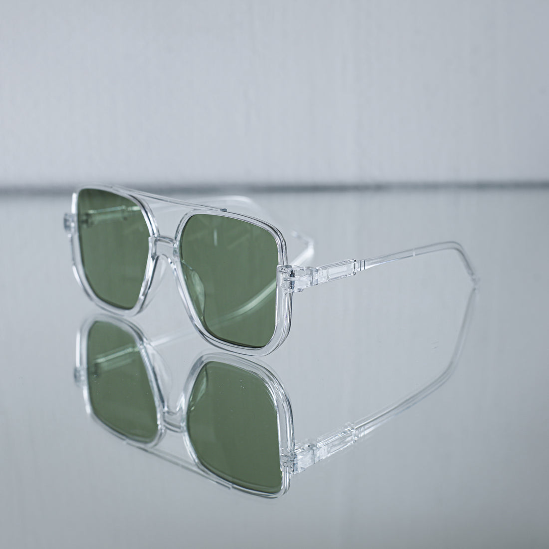 Saulesbrilles Ēna W