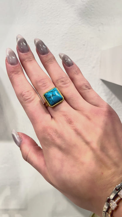 Gredzens "Modern Square"