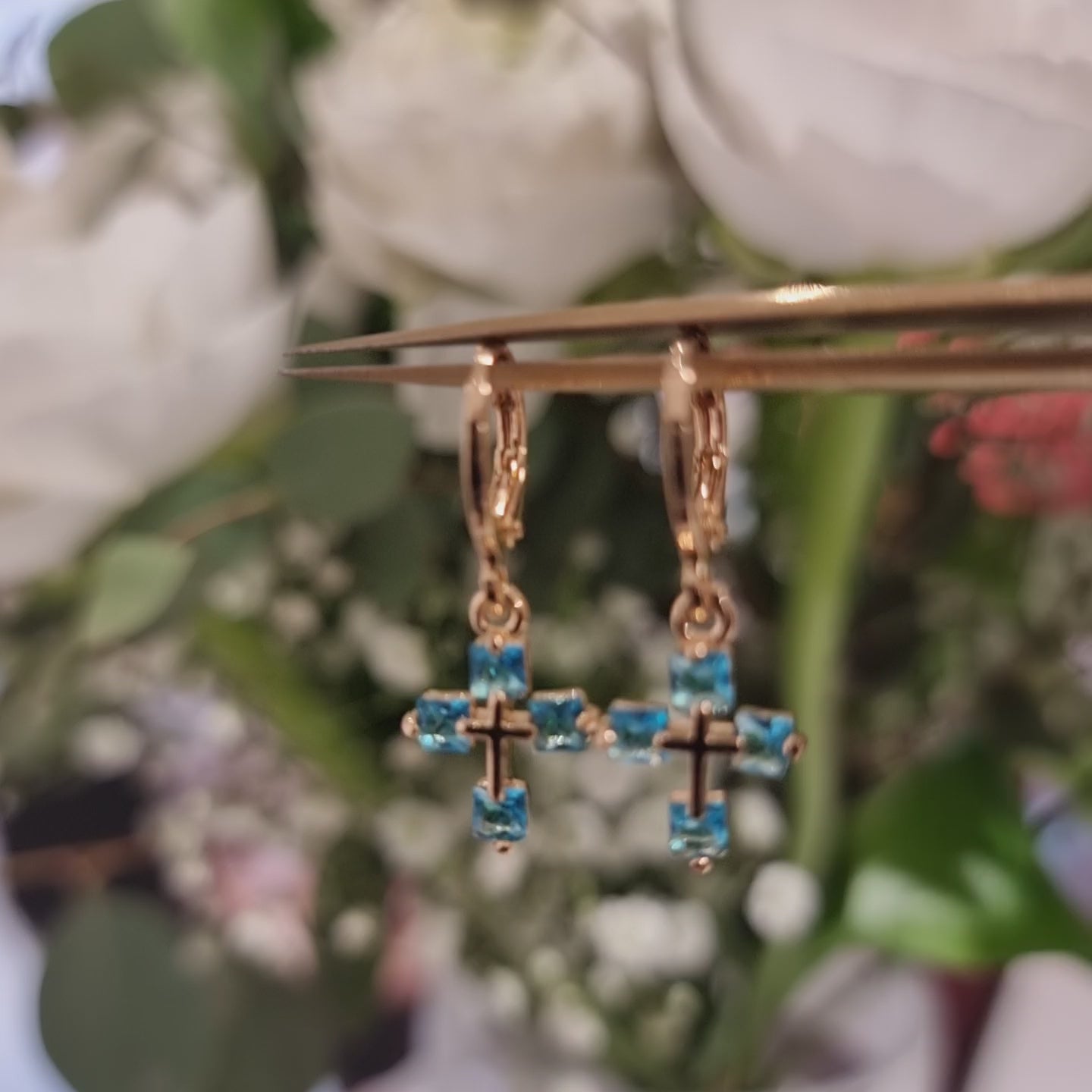 Auskari "Debesu krustiņš"