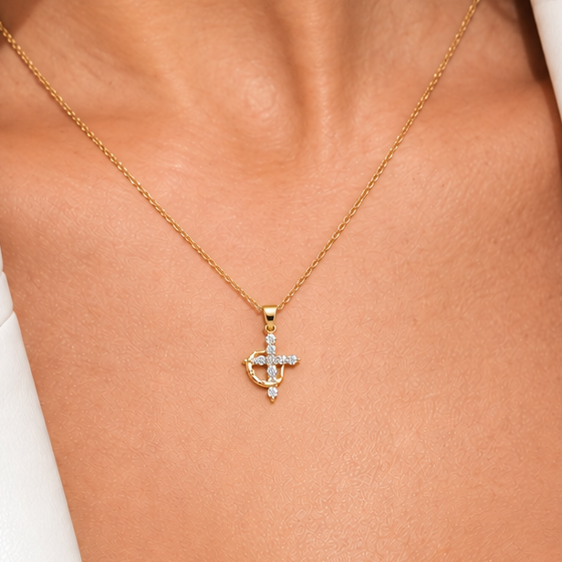 Kaklarota Crystal Embellished Cross Gold