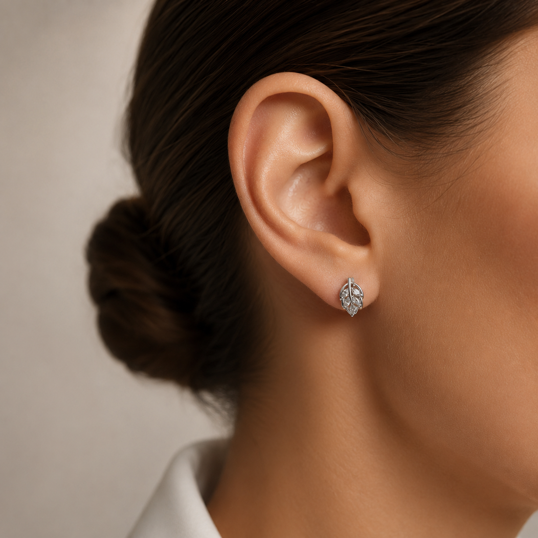 Auskari "Crystal Leaf Studs"